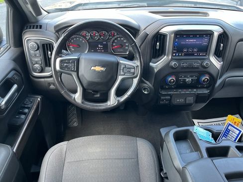 Used 2019 Chevrolet Silverado 1500 LT w/ All-Star Edition AWD/4WD image 28