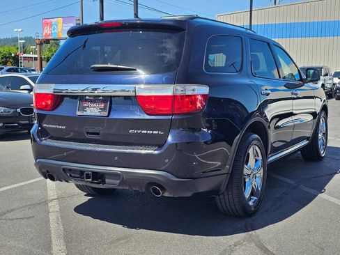 Used 2011 Dodge Durango Citadel w/ Trailer Tow Group IV RWD image 5