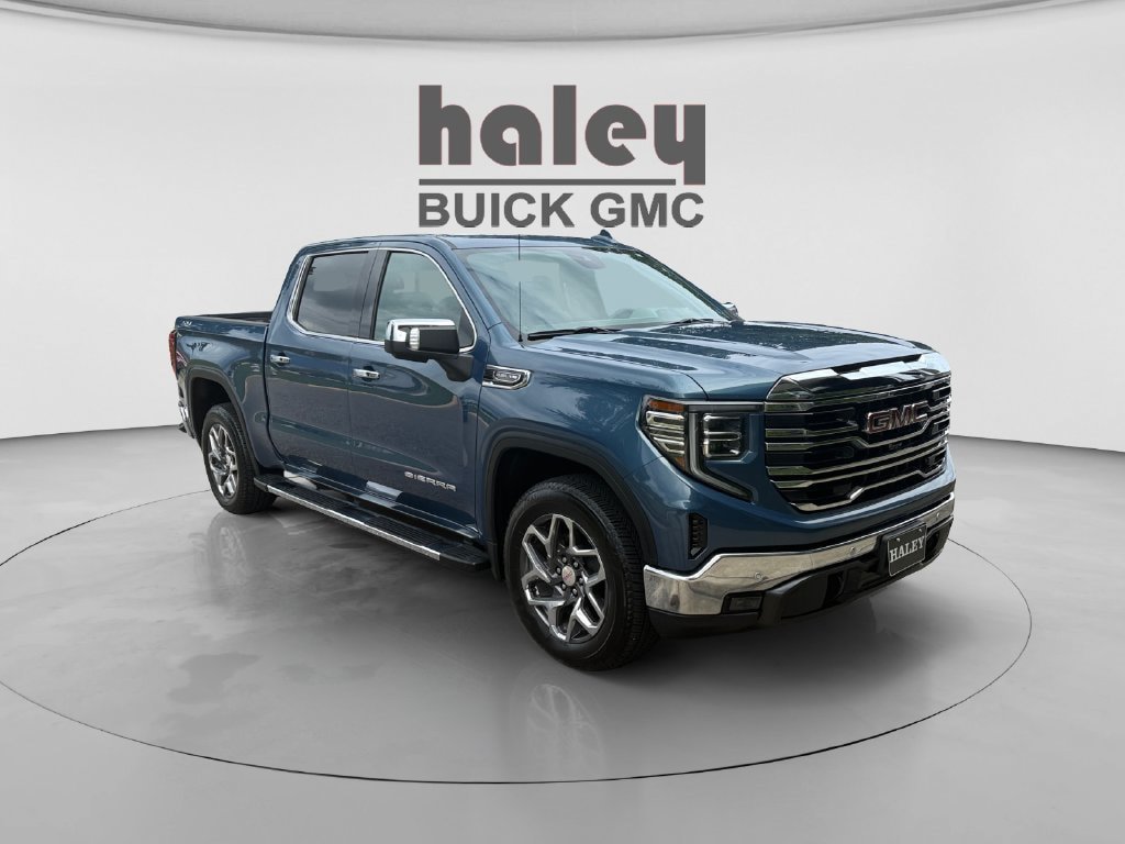 Used 2024 GMC Sierra 1500 SLT w/ SLT Premium Plus Package AWD/4WD image 7
