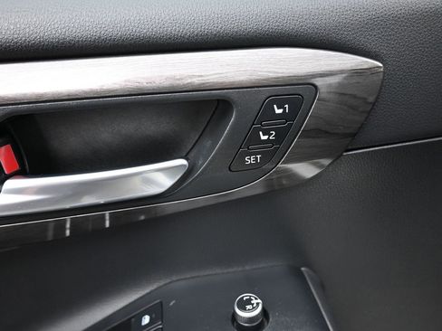 Certified 2021 Toyota Highlander Platinum image 7