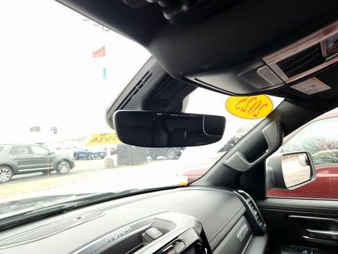 Used 2025 RAM 1500 Laramie image 16