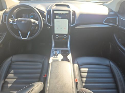 Certified 2023 Ford Edge SEL w/ Convenience Package image 9