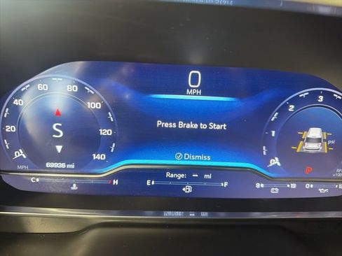 Used 2023 Chevrolet Suburban LT image 21