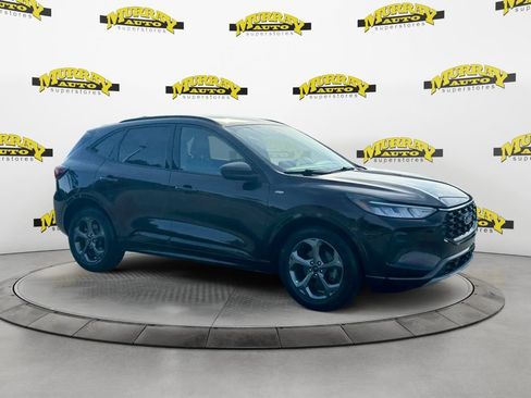 Used 2023 Ford Escape ST-Line w/ Tech Pack #1 FWD image 7