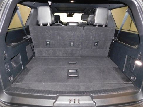 Used 2021 Ford Expedition Max Limited image 18
