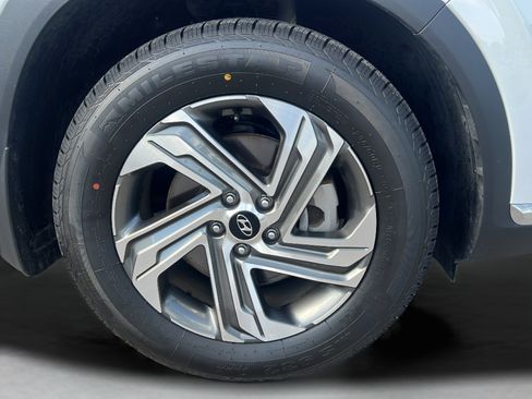 Certified 2023 Hyundai Santa Fe SEL w/ Premium Package FWD image 10