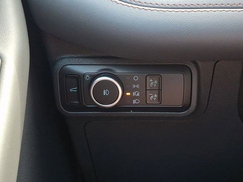 New 2026 Ford Explorer Active image 15