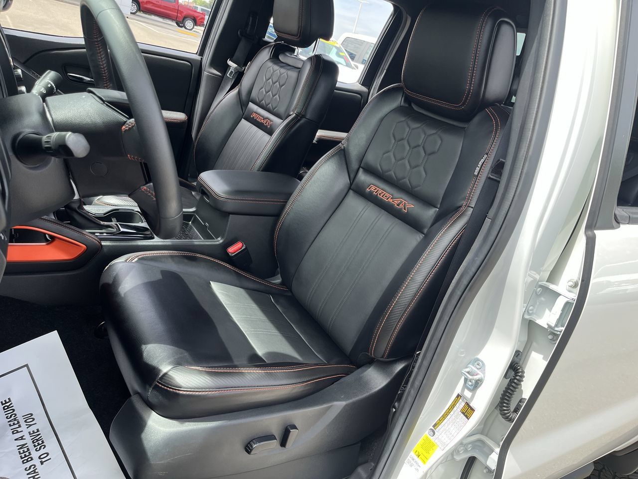 Used 2024 Nissan Frontier PRO-4X w/ Pro Premium Package AWD/4WD image 18