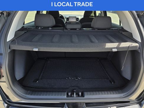 Certified 2022 Hyundai Venue SE w/ Cargo Package image 17