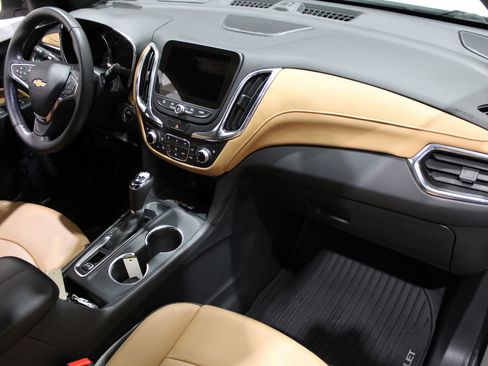 Used 2021 Chevrolet Equinox Premier image 35