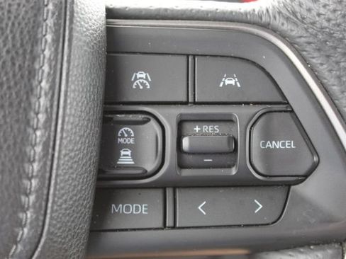 Used 2026 Toyota Tacoma TRD Off-Road AWD/4WD image 16