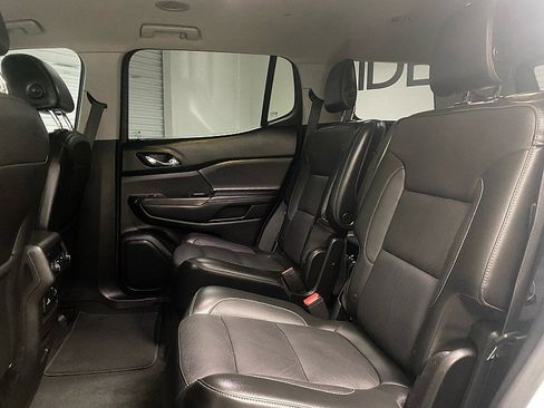 Used 2018 GMC Acadia SLT image 12