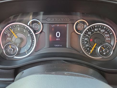 Used 2021 RAM 2500 Lone Star image 14