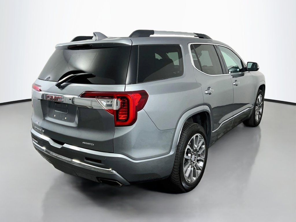 Certified 2023 GMC Acadia Denali w/ Denali Ultimate Package AWD/4WD image 7