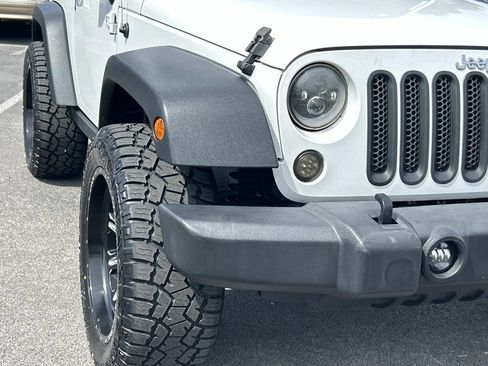 Used 2016 Jeep Wrangler Sport w/ Quick Order Package 24S AWD/4WD image 14