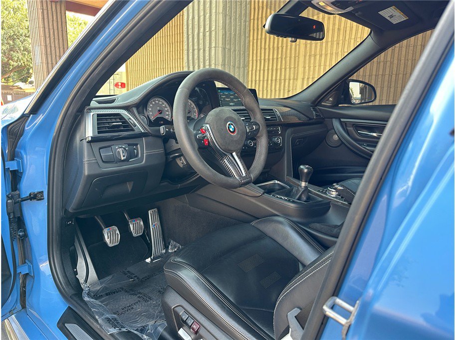 Used 2016 BMW M3 RWD image 43