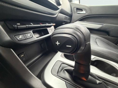 Used 2016 Chevrolet Colorado LT w/ Luxury Package, Chrome AWD/4WD image 32