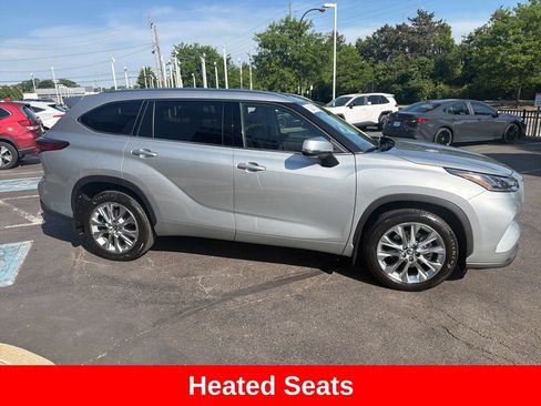 Used 2023 Toyota Highlander Limited AWD/4WD image 8