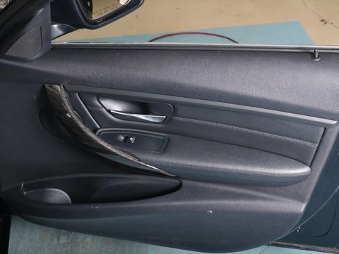 Used 2013 BMW 328i xDrive Sedan image 24