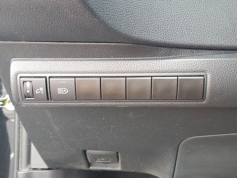 Used 2023 Toyota Corolla LE FWD image 20