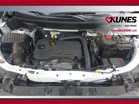 Used 2025 Chevrolet Equinox LT image 17