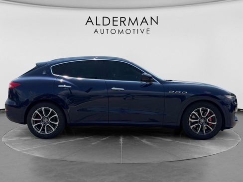 Used 2017 Maserati Levante S AWD/4WD image 6
