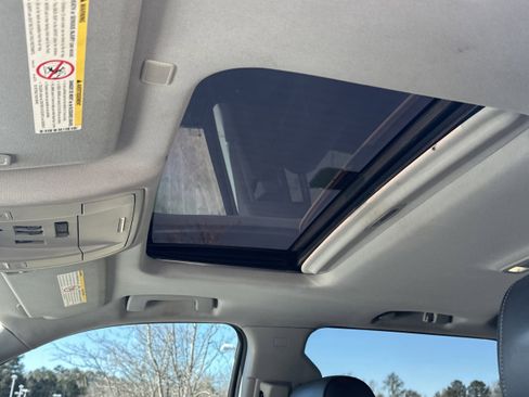 Used 2017 GMC Sierra 3500 Denali w/ Duramax Plus Package image 30