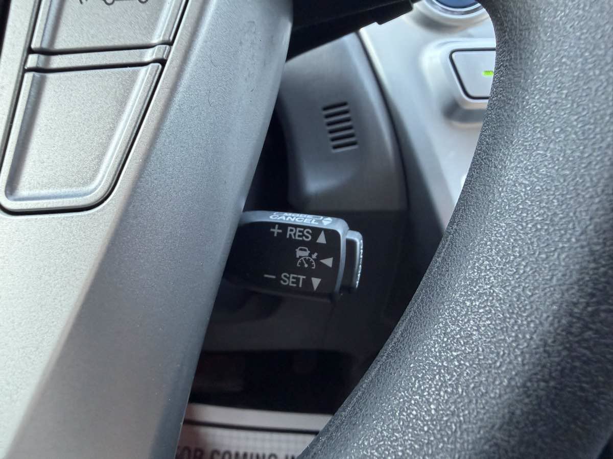 Used 2012 Toyota Prius V Five FWD image 18