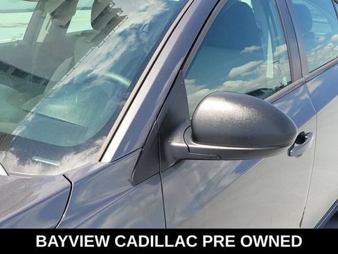 Used 2013 Chevrolet Cruze LS FWD image 9