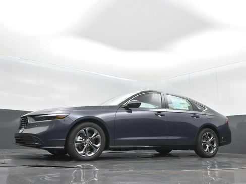 New 2025 Honda Accord EX-L image 13
