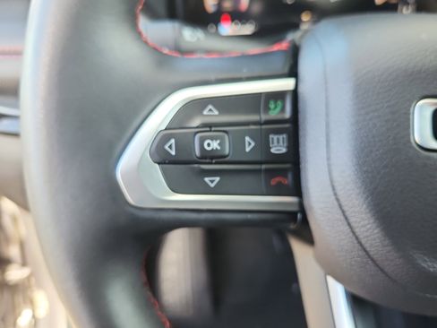 Used 2022 Jeep Compass Trailhawk w/ Trailhawk Elite Group AWD/4WD image 22