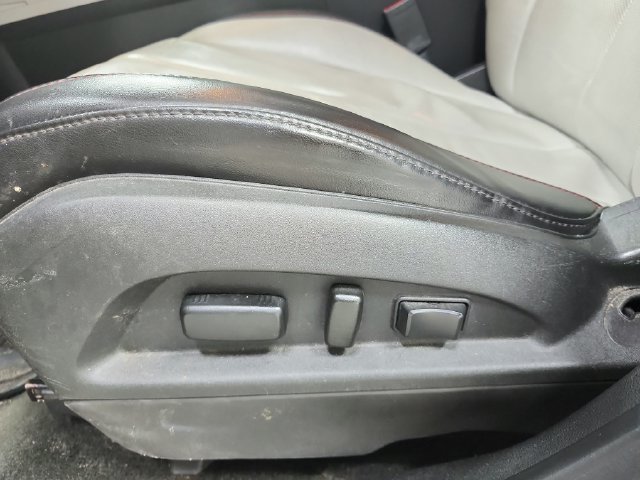Used 2015 GMC Terrain SLT FWD image 11