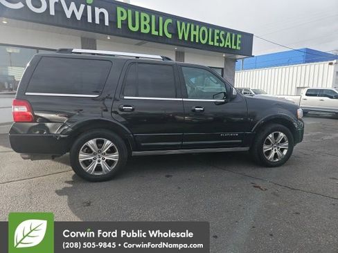 Used 2015 Ford Expedition Platinum image 1