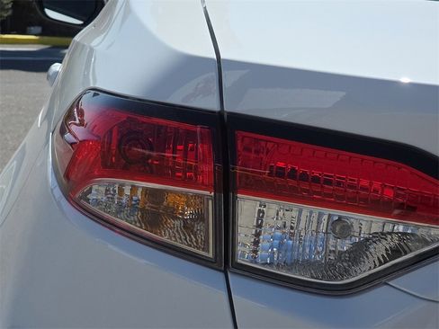 New 2026 Toyota Corolla LE image 10