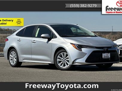 New 2025 Toyota Corolla LE