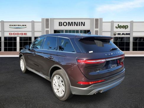 Used 2023 Lincoln Corsair FWD image 4