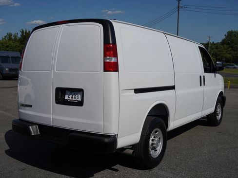 Used 2025 Chevrolet Express 2500 w/ Communications Package RWD image 5