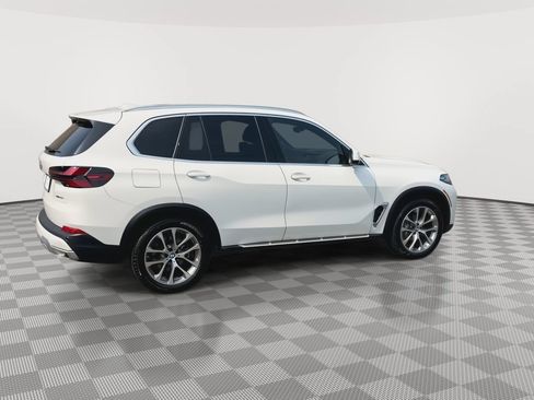 Used 2026 BMW X5 xDrive40i w/ Premium Package AWD/4WD image 8