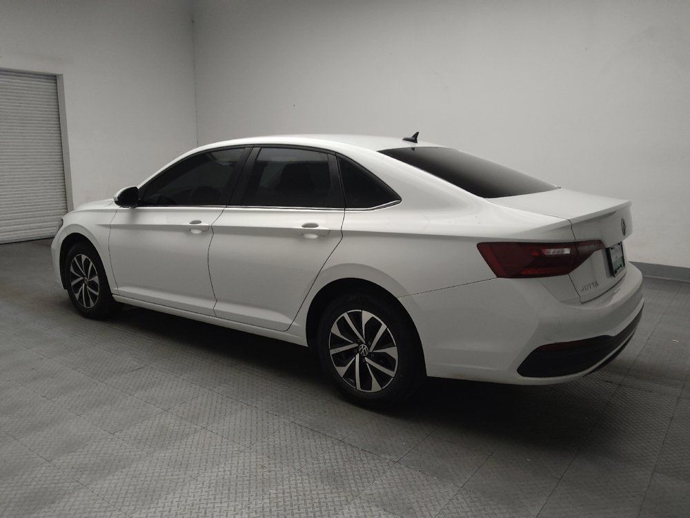Used 2023 Volkswagen Jetta S FWD image 3