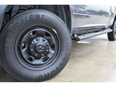 Used 2025 RAM 2500 Tradesman AWD/4WD image 28