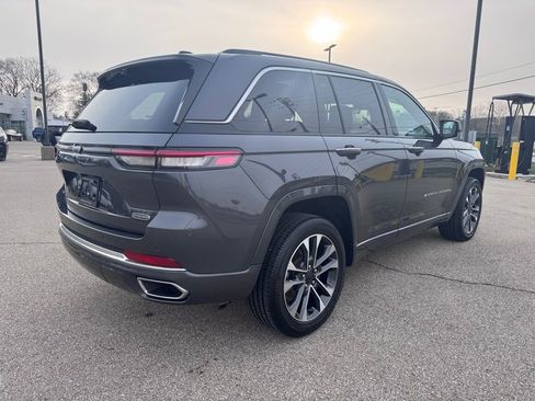 Used 2023 Jeep Grand Cherokee Overland w/ Luxury Tech Group IV image 3
