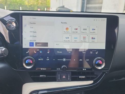 Used 2023 Lexus NX 350h AWD image 13