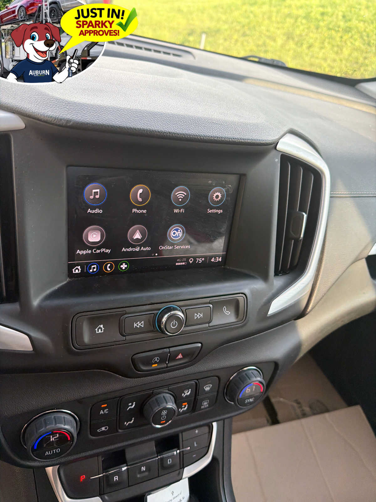 Used 2023 GMC Terrain SLE w/ Driver Convenience Package AWD/4WD image 10