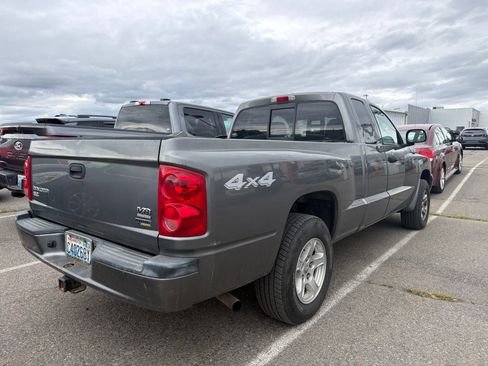 Used 2007 Dodge Dakota SLT w/ Trailer Tow Group AWD/4WD image 4