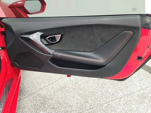 Used 2015 Lamborghini Huracan LP 610-4 AWD/4WD image 43