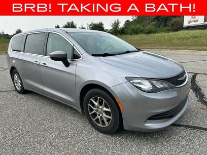 Used 2017 Chrysler Pacifica Touring