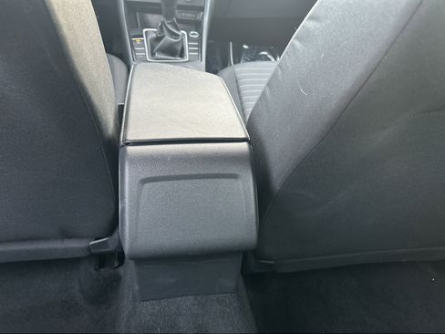 Used 2023 Volkswagen Jetta S image 27