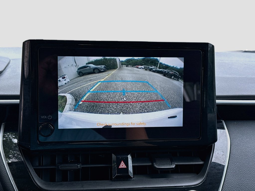 Used 2024 Toyota Corolla LE FWD image 15