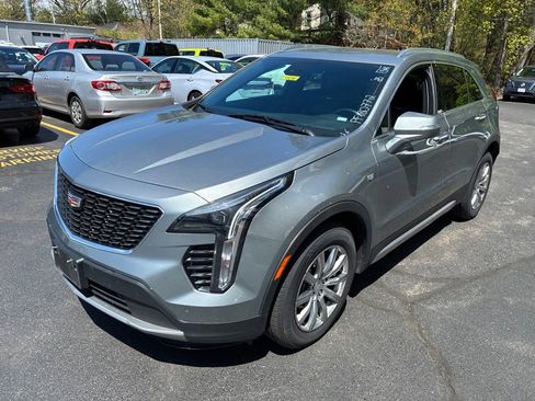 Used 2023 Cadillac XT4 Premium Luxury AWD/4WD image 3