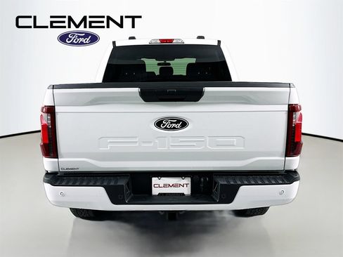 New 2026 Ford F150 XLT w/ XLT Black Appearance Package AWD/4WD image 7